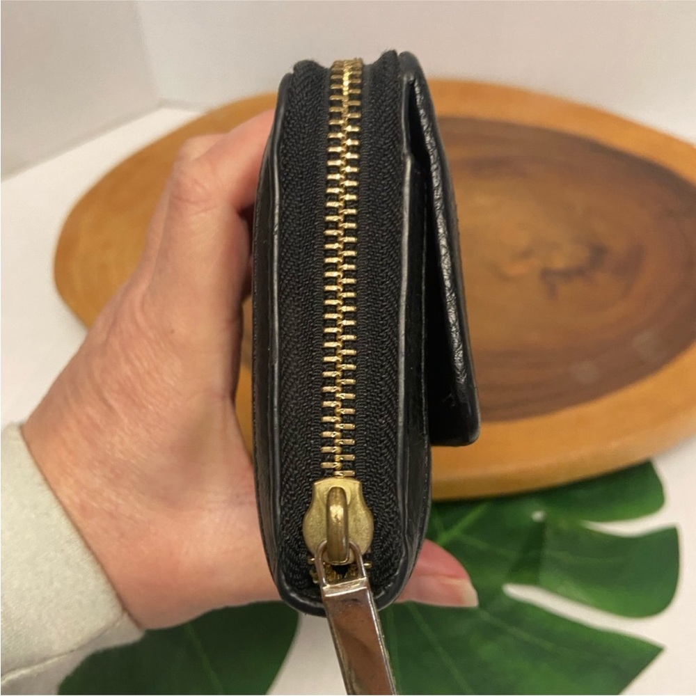 Tory Burch Black Pebbled Leather Continental Wallet with Gold Logo Accent - Picture 4 of 12
